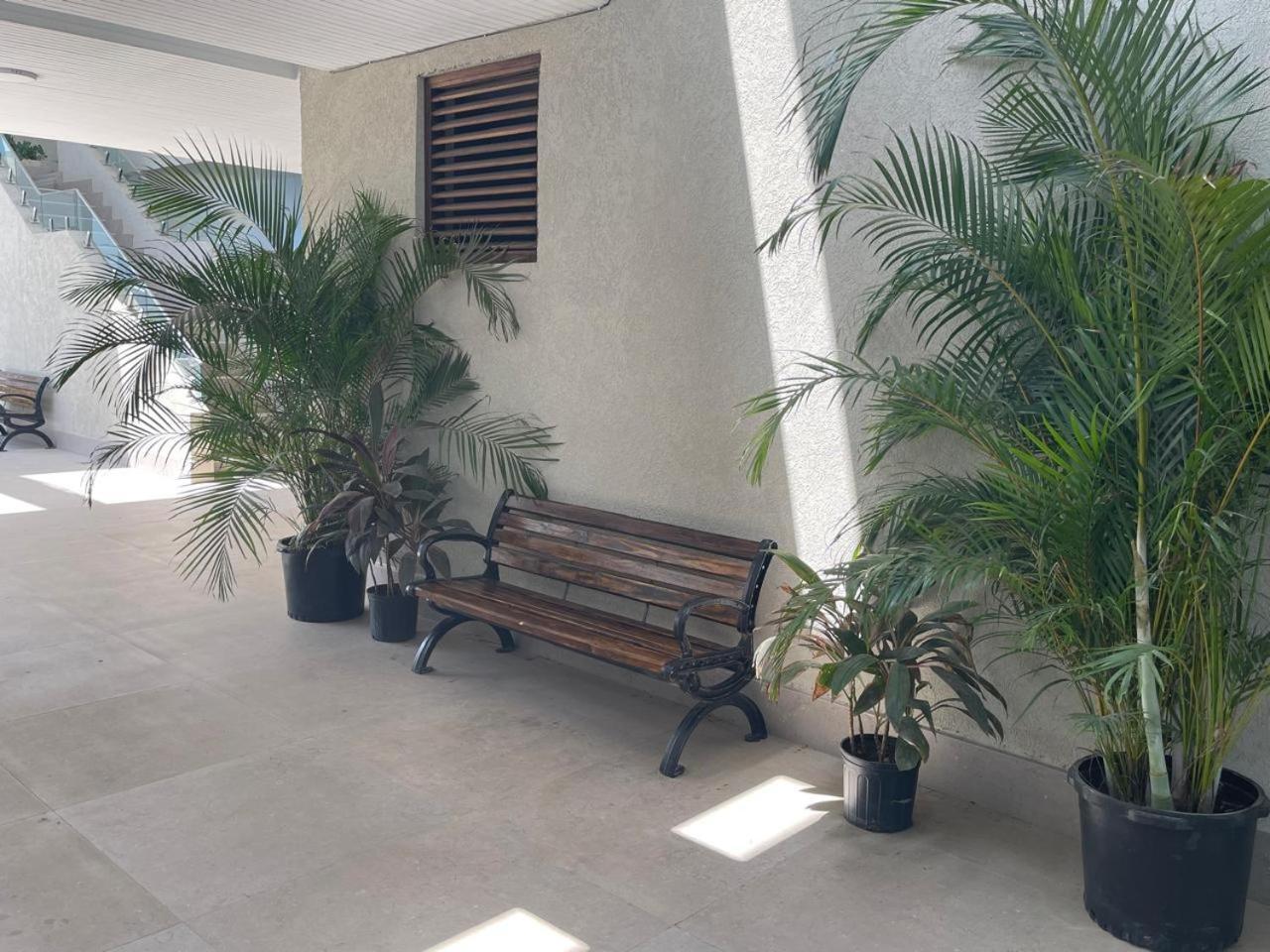 Oceanfront Condo W/ Free Parking + High Speed Wifi Negril Exteriér fotografie