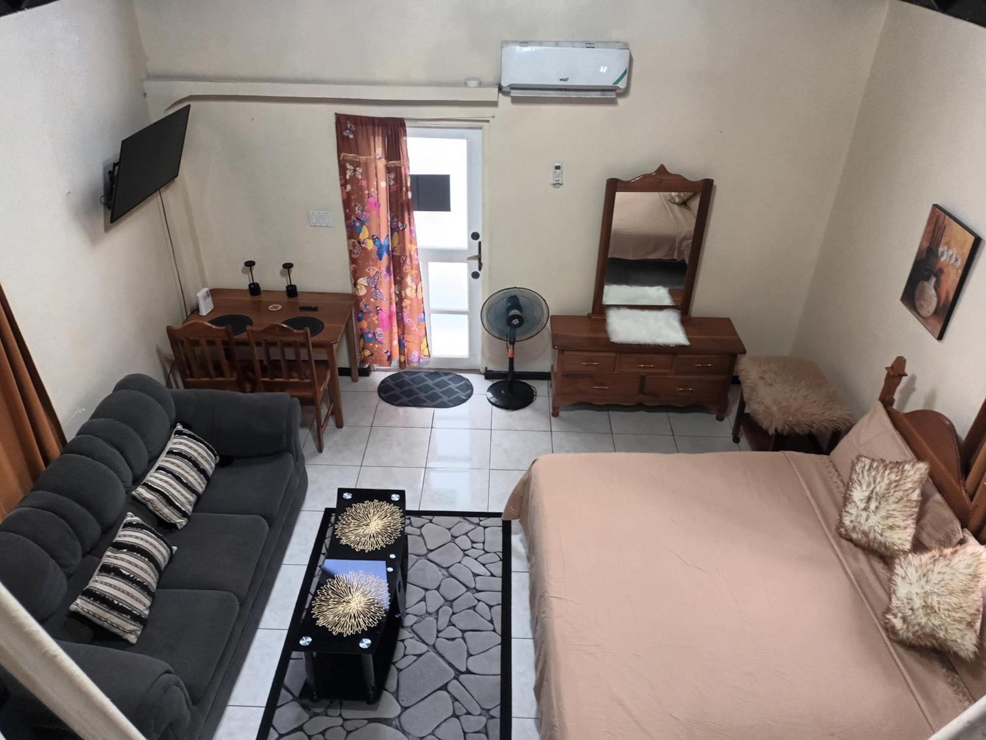 Oceanfront Condo W/ Free Parking + High Speed Wifi Negril Exteriér fotografie